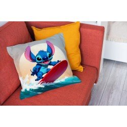Възглавница Stitch riding a sleek - Покоряване на скоростта