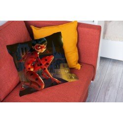 Деко възглавница The Secret Identity of Ladybug - Тайната самоличност на Лейдибъг